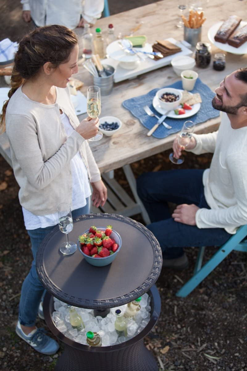 Outdoor Patio Cool Bar with Beer and Wine Cooler